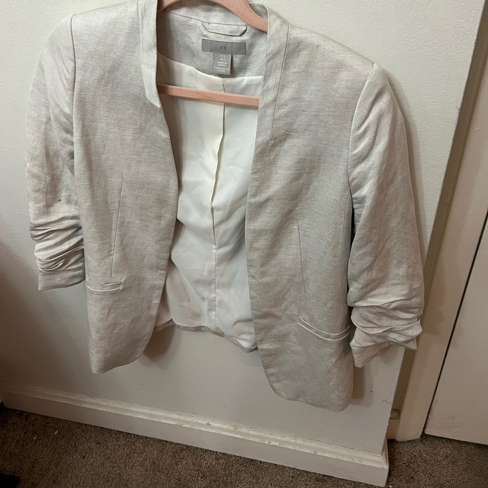 H&M size 2